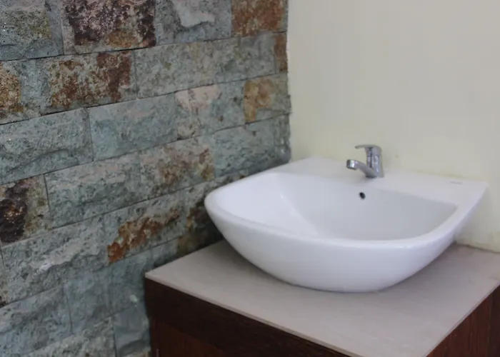 Kailash Garden Hotel