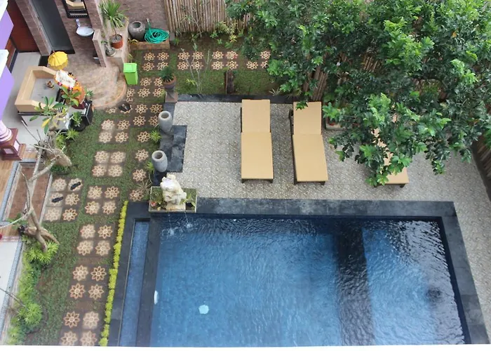 Kailash Garden Hotel 2*